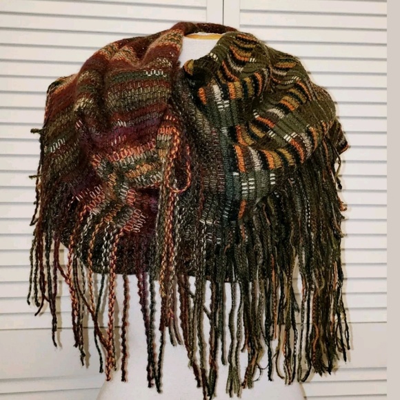 {Missoni} Wool Fringe Scarf Shawl Poncho. O/S - Picture 7 of 8
